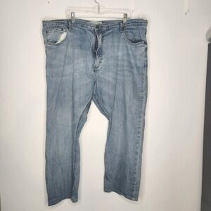 Wrangler Relaxed Fit Jeans Mens  medium Wash Straight Leg